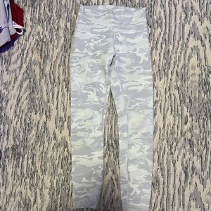 Lululemon incognito camo leggings